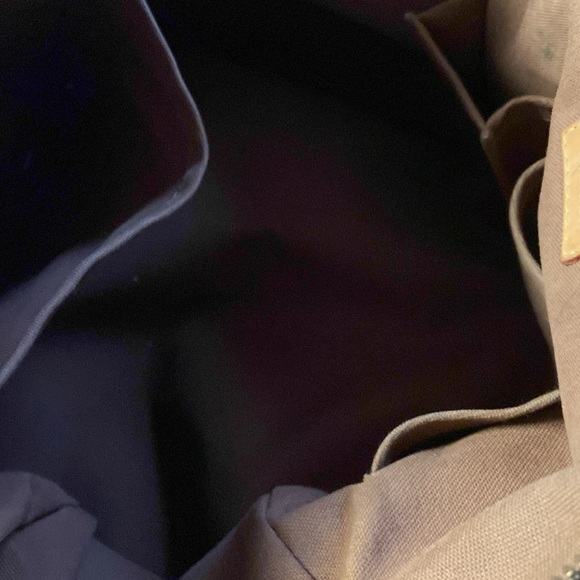 Gently used Louis Vuitton bag Date code Sd0180 This would make a perfect gift ! - Picture 5 of 8